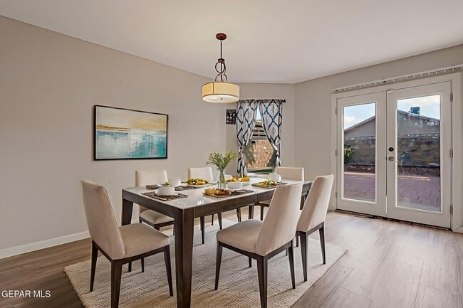 Building Photo - 14270 Gil Reyes Dr