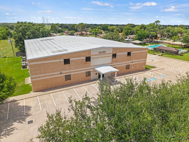 Building Photo - 16723 Running Quail Ct