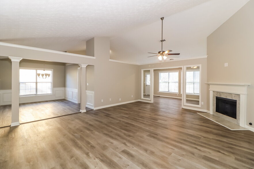Building Photo - 1295 Mill Shyre Way
