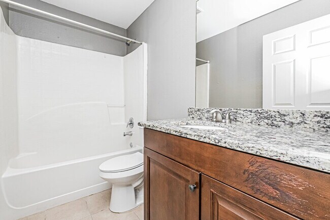 Building Photo - 12934 Lake Vista Dr