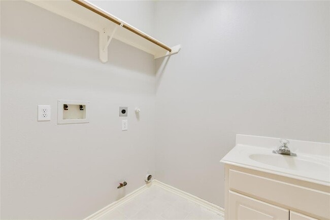 Building Photo - 3402 Pebble Beach Ln