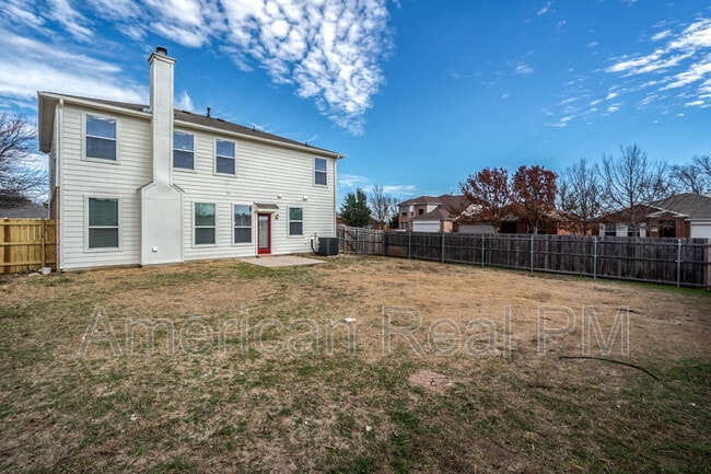 Building Photo - 2501 Tar Heel Dr