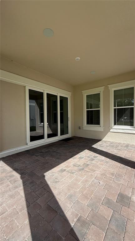 Building Photo - 14415 Crest Palm Ave