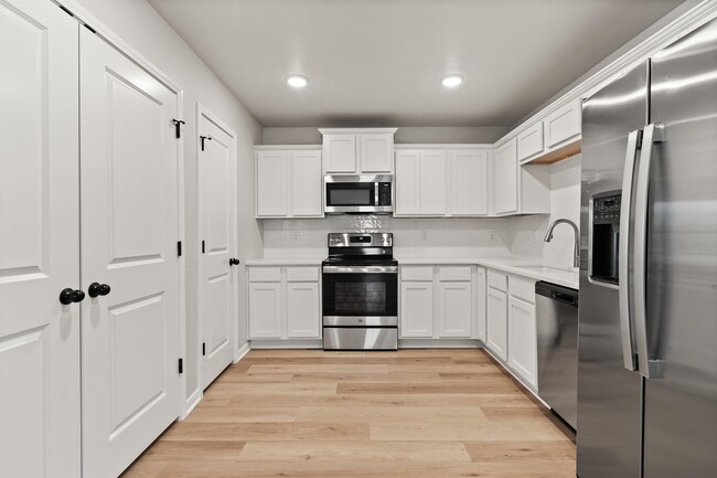 Building Photo - 3111 Wasilla Dr