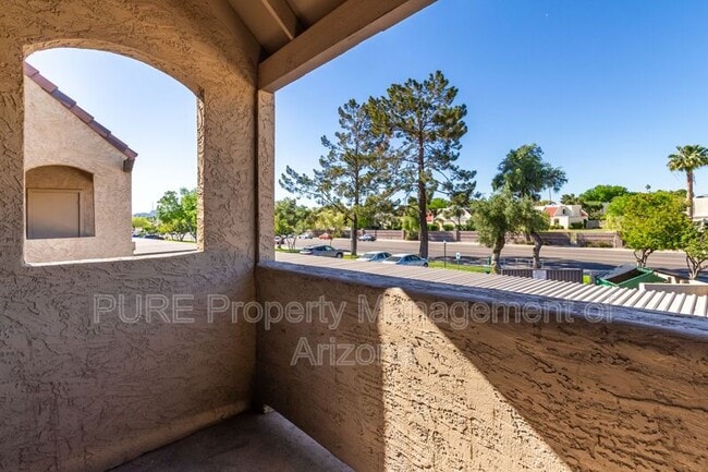 Building Photo - 5995 N 78th St