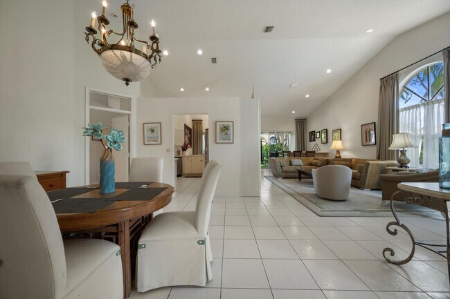 Building Photo - 4677 Carlton Golf Dr