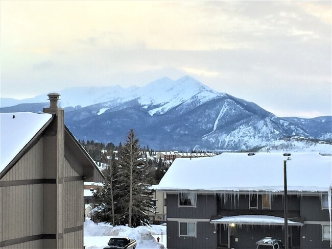 Building Photo - Long Term Rental- Dillon Valley East Q303