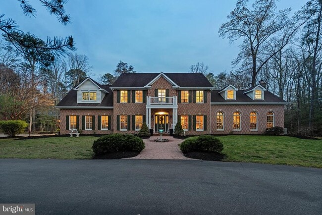 Building Photo - 301 Sturtons Ln