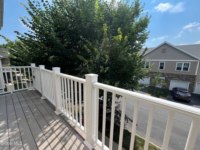 Building Photo - 74 Weibel Ave