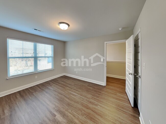 Building Photo - 5056 Mountain Springs Rd