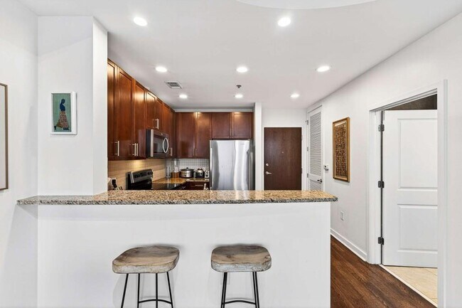 Building Photo - 855 Peachtree St NE