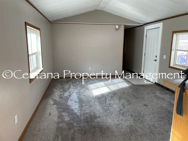 Building Photo - 2 bedroom 2 bathroom mobile home on Cobban!