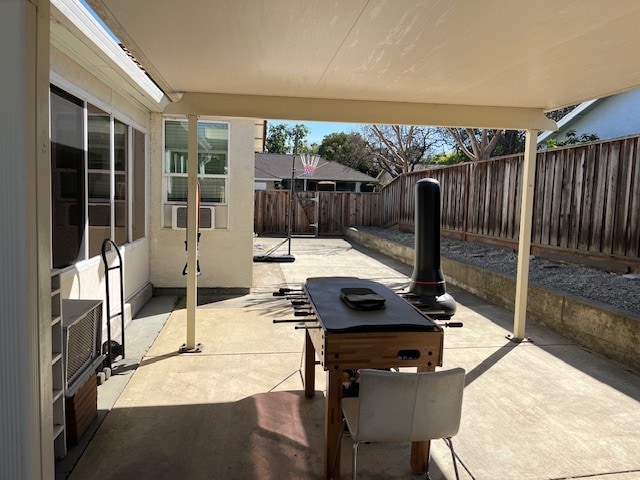 Building Photo - 944 Erica Dr