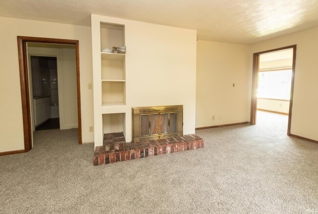 Building Photo - 1203 S Fess Ave