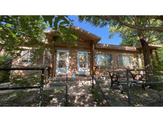 Primary Photo - Centrally Located 1 Bedroom. Most Utilities Included!