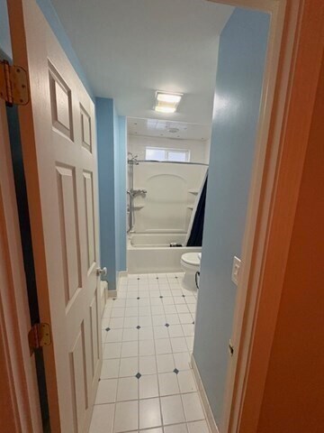 Building Photo - 53 Oxford St