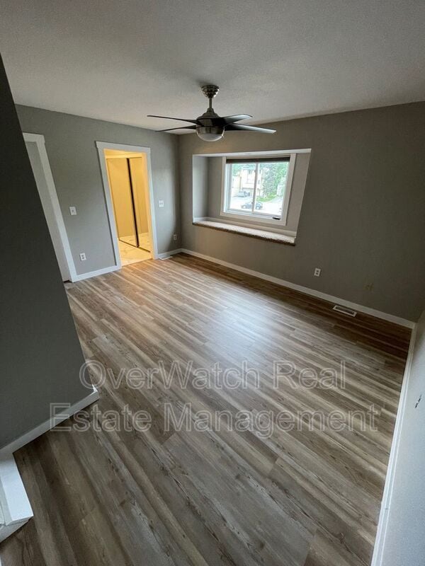 Building Photo - 6131 Prosperity Dr
