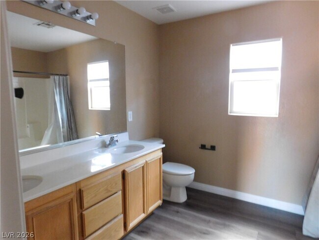 Building Photo - 11625 Longhirst Hall Ln