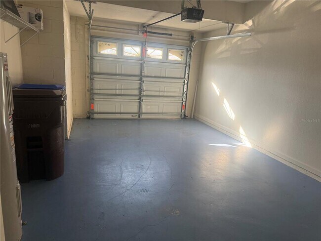 Building Photo - 2970 Ashland Ln S