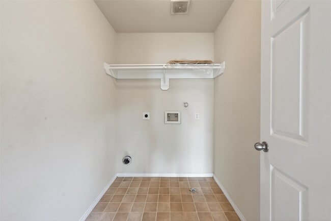 Building Photo - 16526 Pentonshire Ln