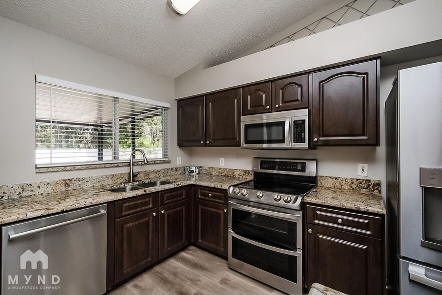 Building Photo - 13522 Prestwick Dr