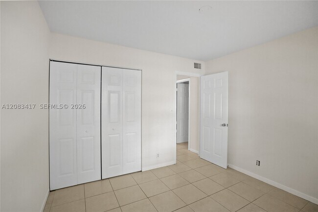 Building Photo - 1749 SW 81st Ln