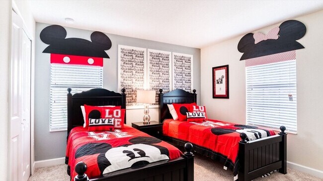 Building Photo - 9151 Caddie Way