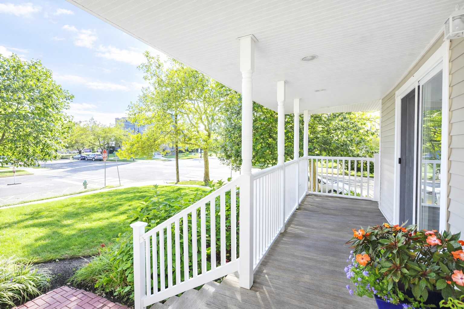 Building Photo - 415 3rd Ave