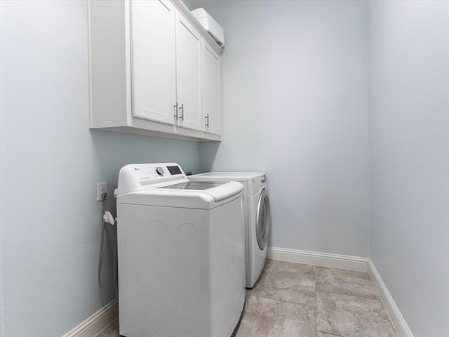 Building Photo - 408 Montpelier Dr