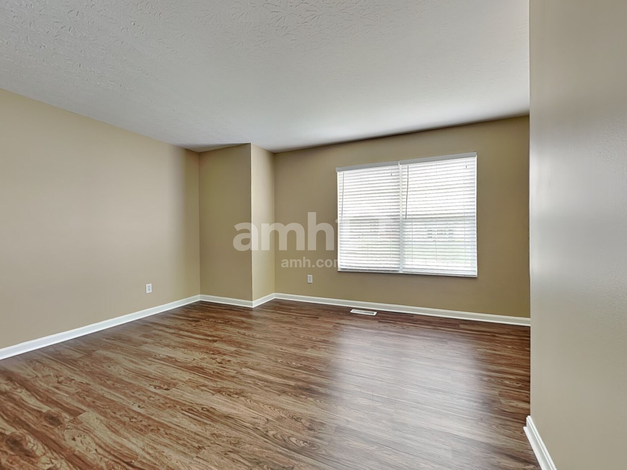 Building Photo - 2610 Schafer Knoll Ct