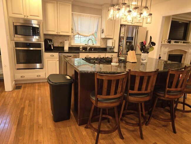 Building Photo - 32 Little Florida Road, Poquoson, VA - Ava...