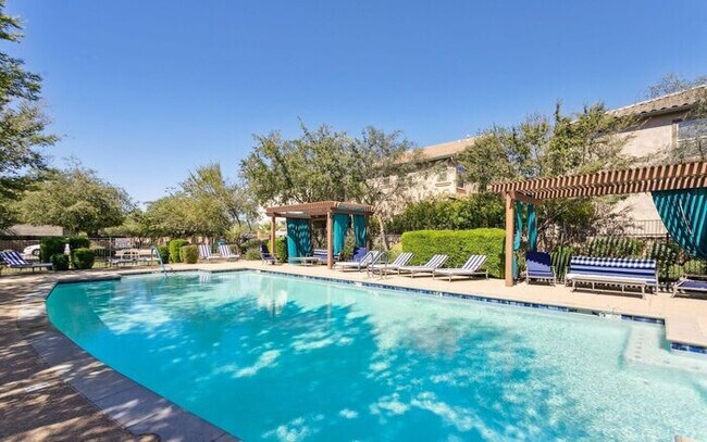 Building Photo - Beautiful North Phoenix Rental in a Prime Location!