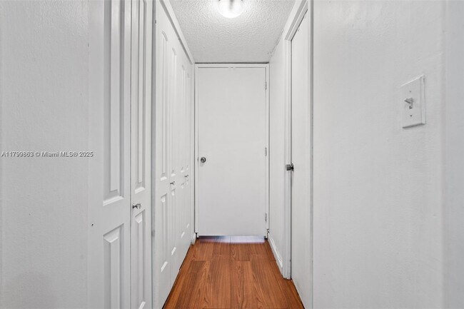 Building Photo - 251 174th St