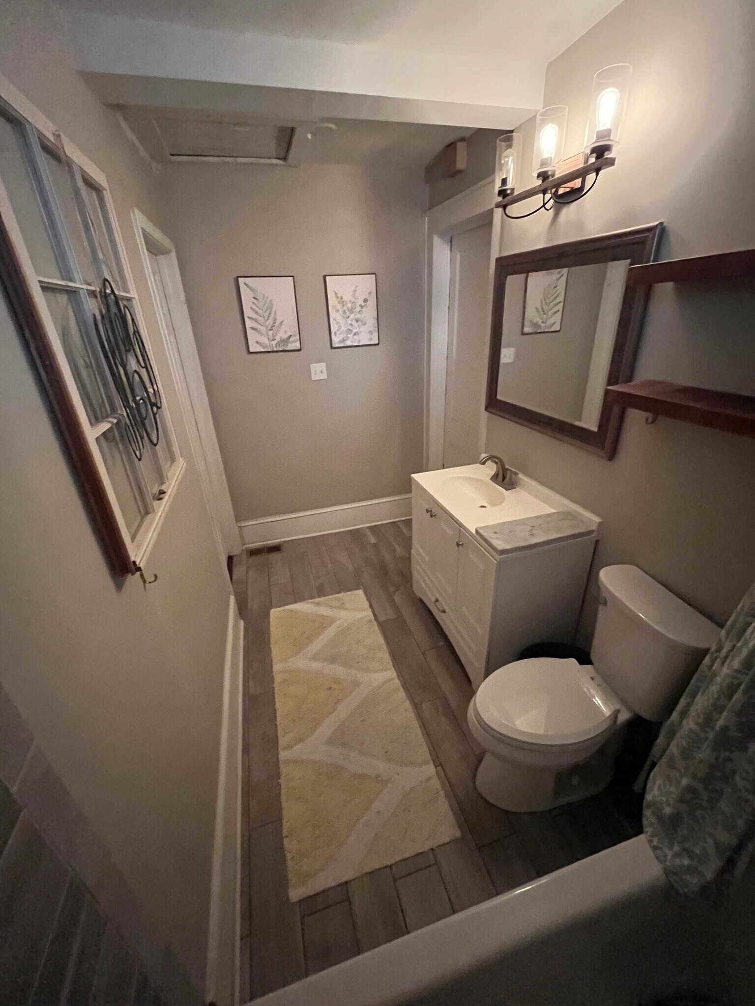 Building Photo - 1260 Francis St NW