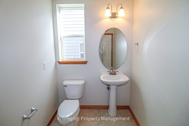 Building Photo - 12920 NE 203rd Ct