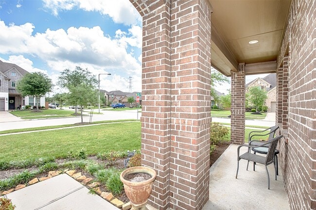 Building Photo - 1634 Analy Ct