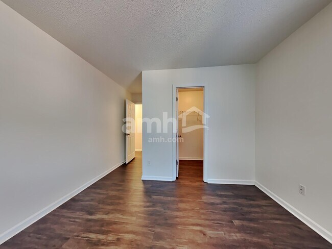 Building Photo - 223 Eagle Ridge Rd