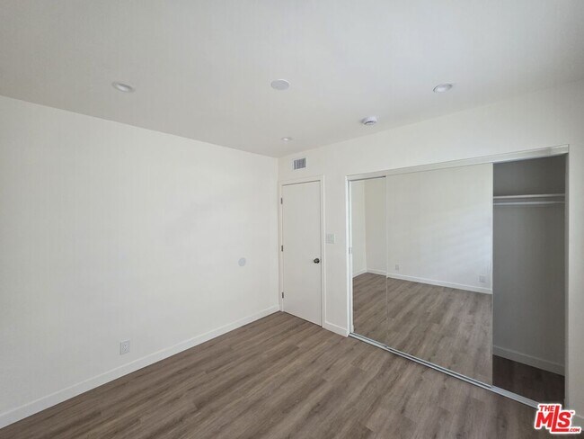 Building Photo - 2908 141st Pl