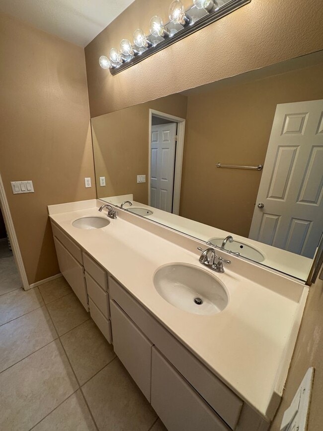Building Photo - Ready to move-in! Spacious 4-Bedroom + Loft Home Near Loma Linda University