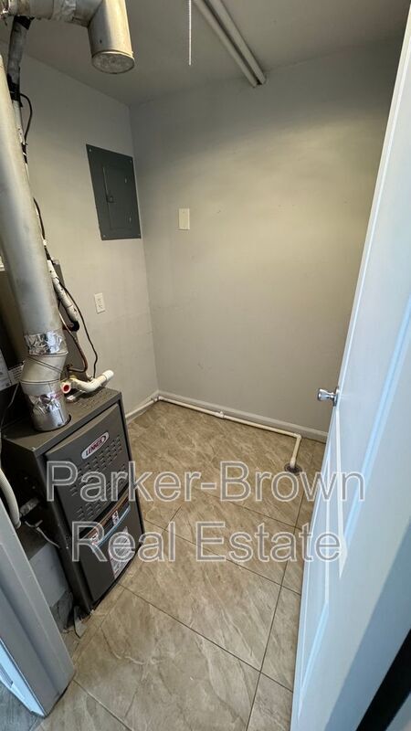 Building Photo - 3414 S 300 E