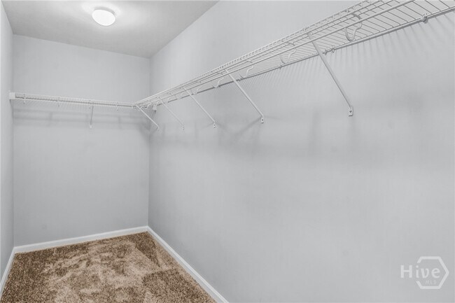 Building Photo - 307 Grasslands Dr