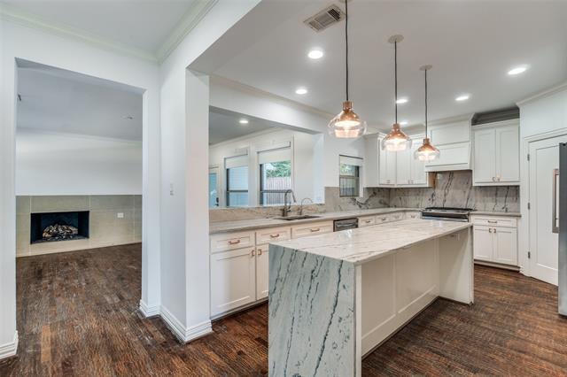 Building Photo - 5503 Anita St