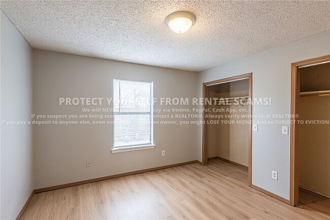 Building Photo - 1684 N Dawn Dr