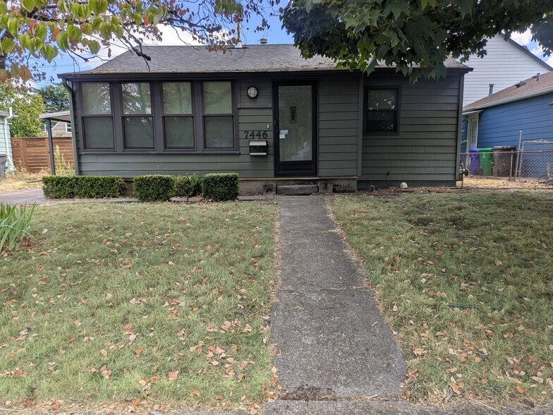Building Photo - 7446 SE 86th Ave