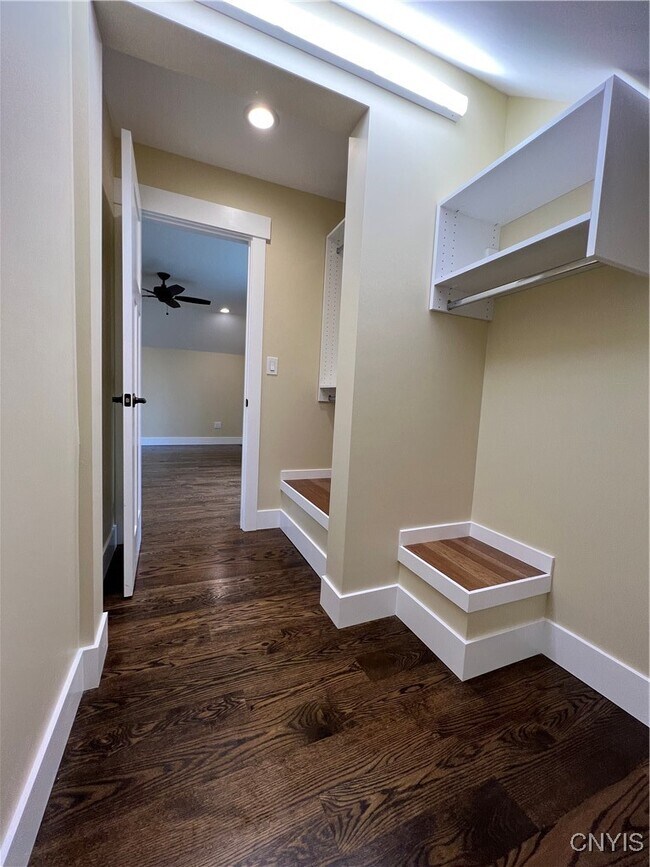 Building Photo - 3817 Gully Rd