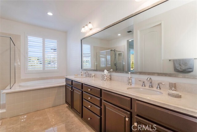 Building Photo - 24824 Carbon