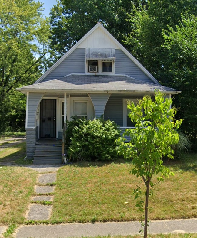 Primary Photo - Coming Soon! Section 8 Accepted! Renovatio...