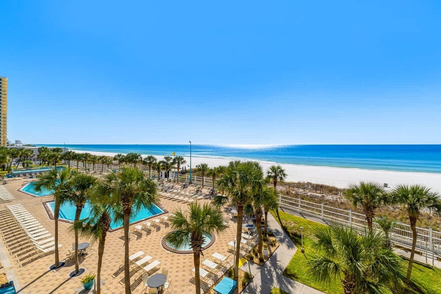 Building Photo - 8743 Thomas Dr