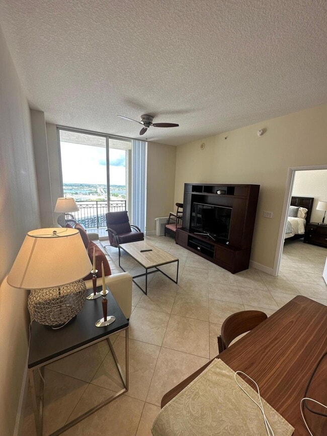 550 Okeechobee Blvd 550 Okeechobee Blvd West Palm Beach FL 33401 Apartment Finder