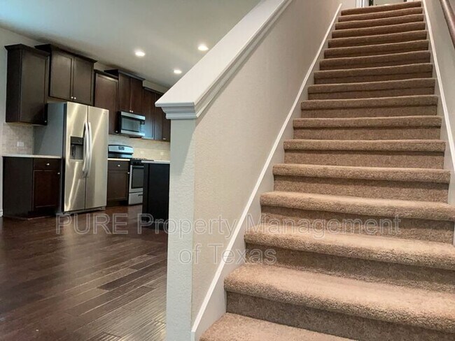 Building Photo - 11708 Coyote Call Way